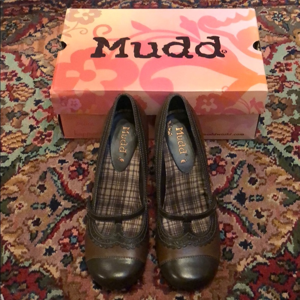 Brown Mudd Loafers